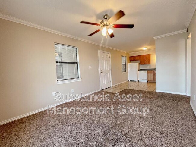 Building Photo - 1428 NW 27th St