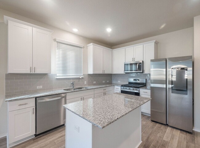 Photo - 181 Sugarberry Dr