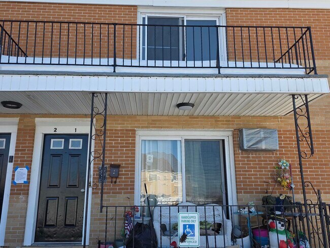 2304 Hamilton Ave Unidad 2