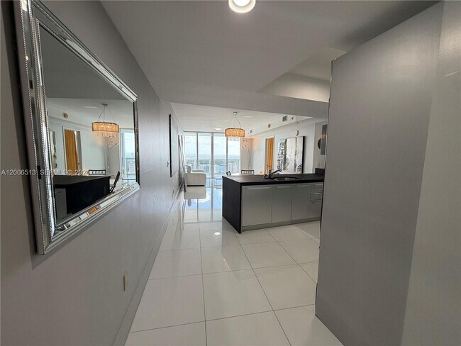 Photo - 18201 Collins Ave Unit 5105