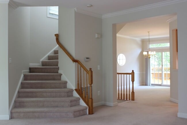 Photo - Lovely 3 Bedroom 2.5 Bath Townhome with De...