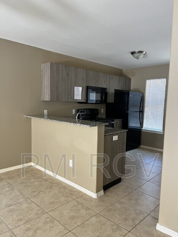 Photo - 2913 Linda Vista St Unit C