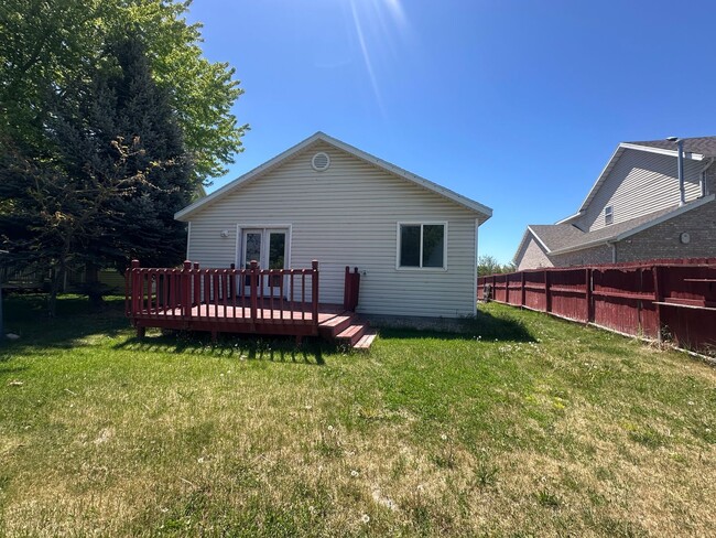 Photo - 3 Bed 1 Bath home in heart of Provo!
