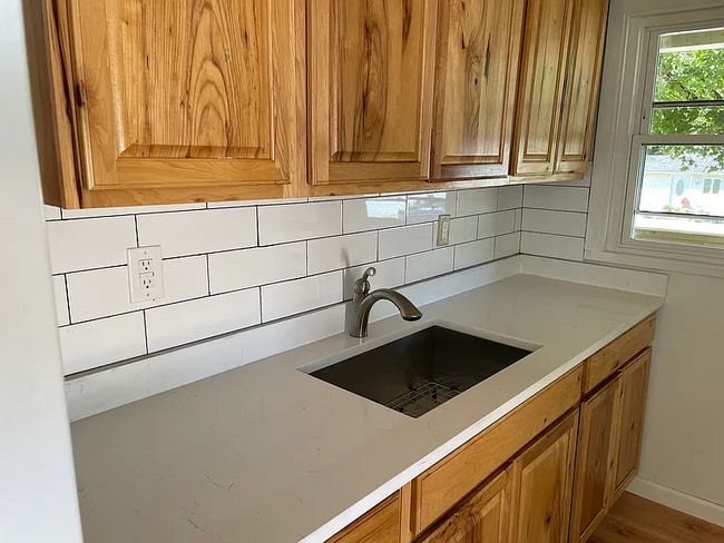 Photo - 180 Circle Dr Unidad a