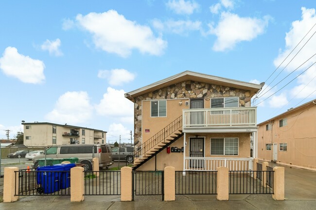 Photo - 1865 15th St