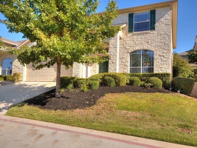 Stylish 3-Bedroom, 2.5-Bath Home in Prime ... - Stylish 3-Bedroom, 2.5-Bath Home in Prime ...
