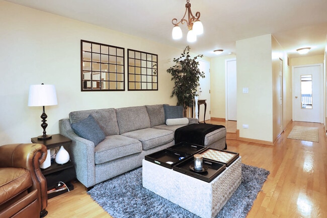 Photo - 676 Cross Creek Dr N Unit B2