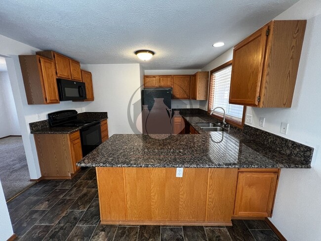 Photo - Single Level Home in Canby - Available Now