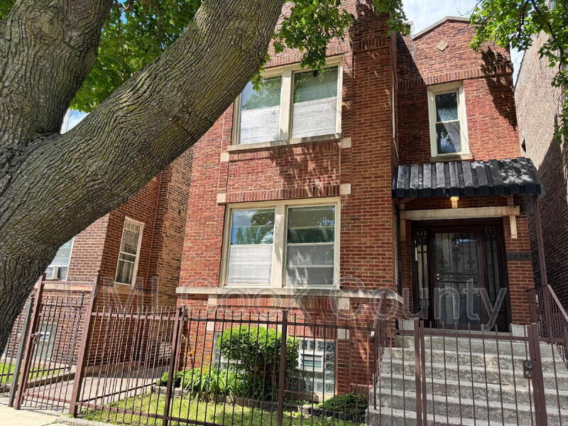 Photo - 3020 W Walnut St Unit 1