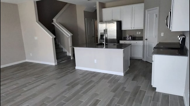 Photo - 38 Appleton Ct