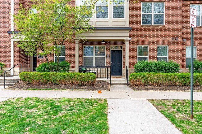 Front Door (Street entrance) - 515 W 1st Ave Unit 515 W 1st Ave