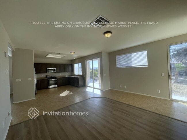 Photo - 3608 Russian Olive St