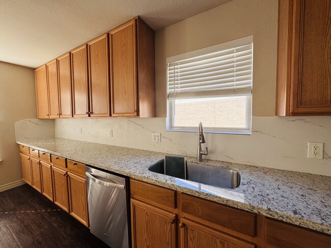 Photo - 2506 Bristol Band Ln