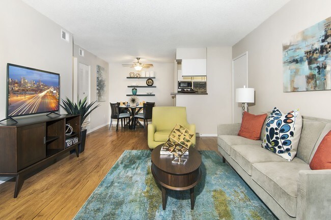 Avery Park Apartments For Rent In Englewood Co Forrent Com