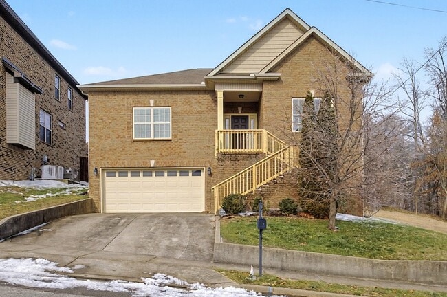 Building Photo - 140 Tulip Grove Point