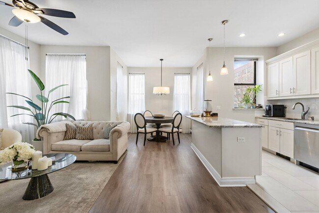 Photo - 263 10th St Unidad 2D Rental