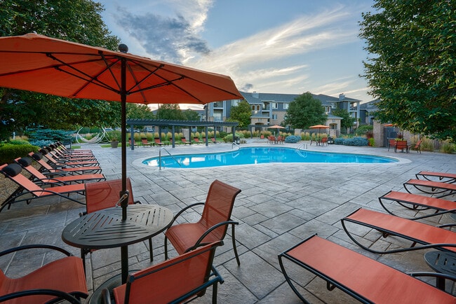 Building Photo - Hawthorne Hill