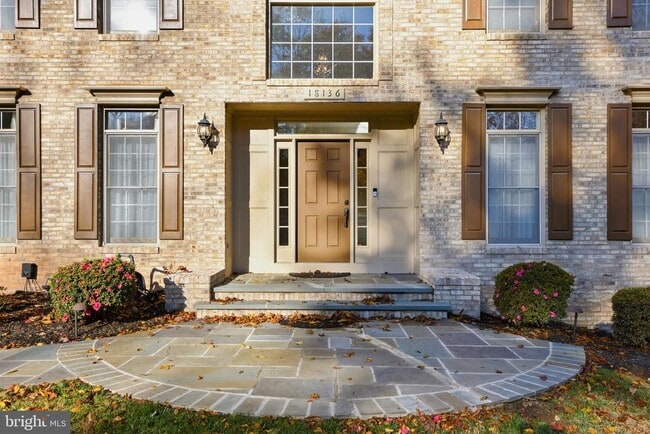 Photo - 18136 Hayloft Dr