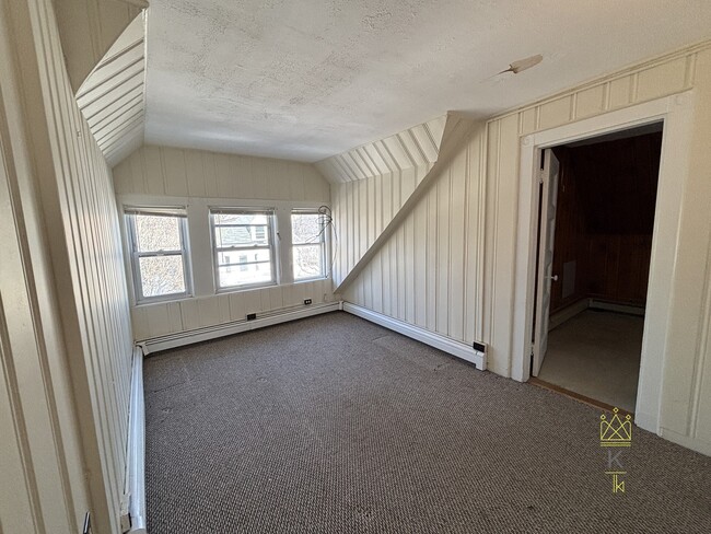 Photo - 21 Osborne Rd Unit 3