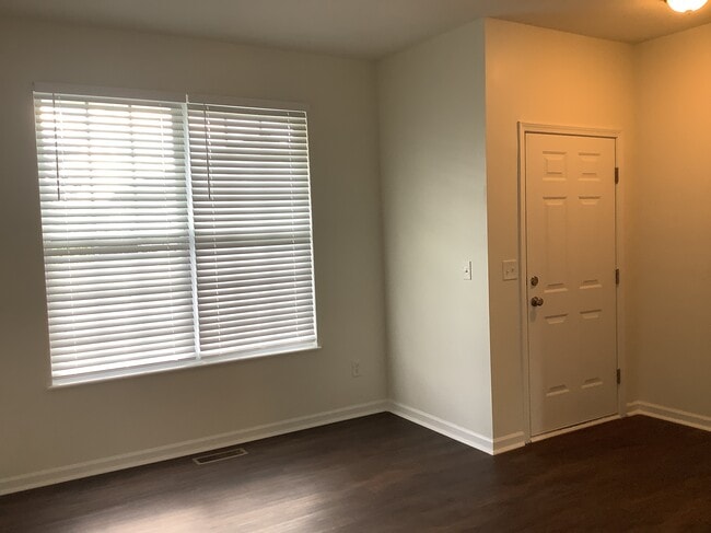 Photo - 167 Faulkner Dr