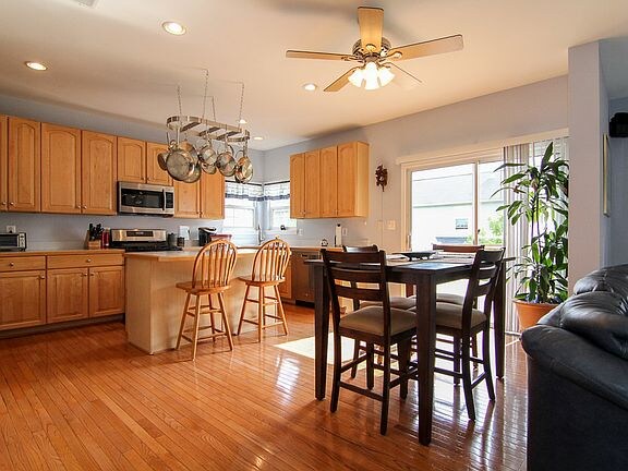 Photo - 8765 Hackney Dr