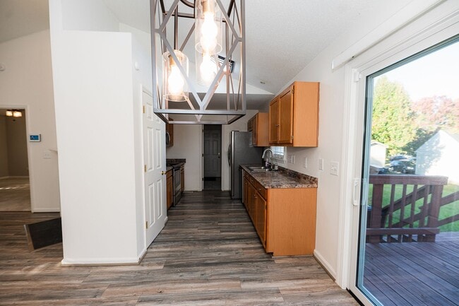 Photo - Charming 3Bed/2Bath house with 1 car garage in Greensboro