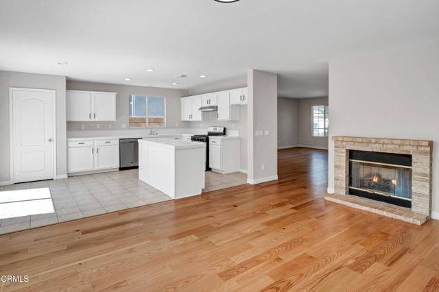 Photo - 45736 17th St W