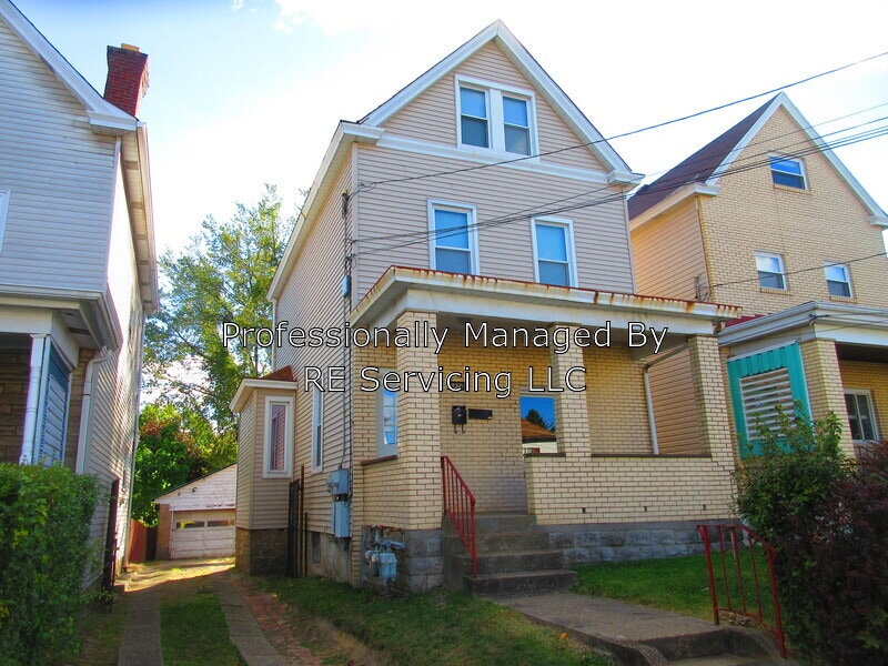 Photo - 920 norfolk st