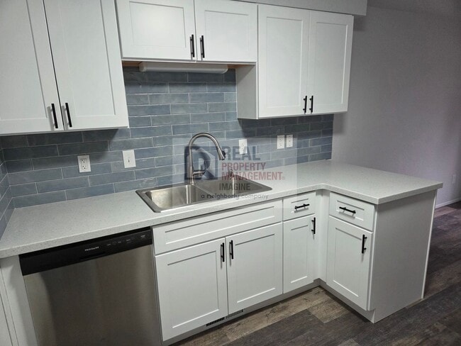 Photo - Check out this completely remolded 3 bedroom, 2.5 bath townhome!