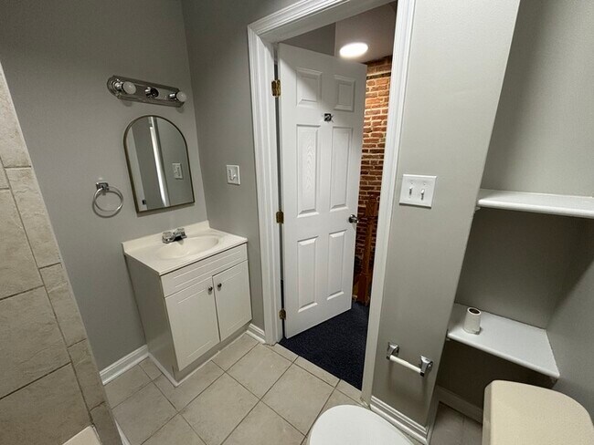 Photo - 2 bedroom home with Balcony