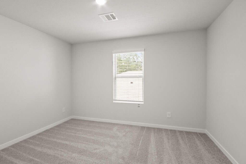 Photo - 496 Shoreview Dr