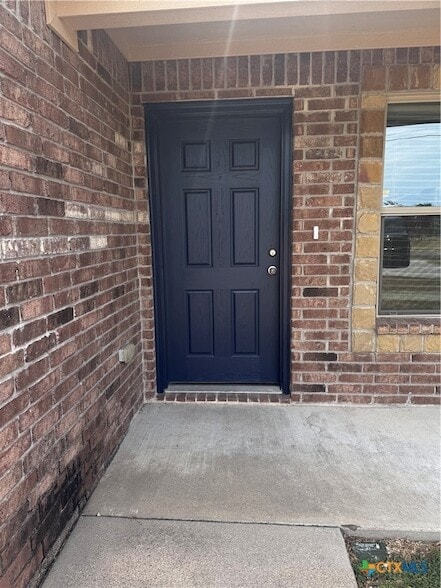 Building Photo - 1803 Indian Trail Unit B