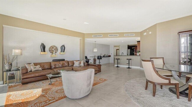 Photo - 1771 Ringling Blvd Unidad 604