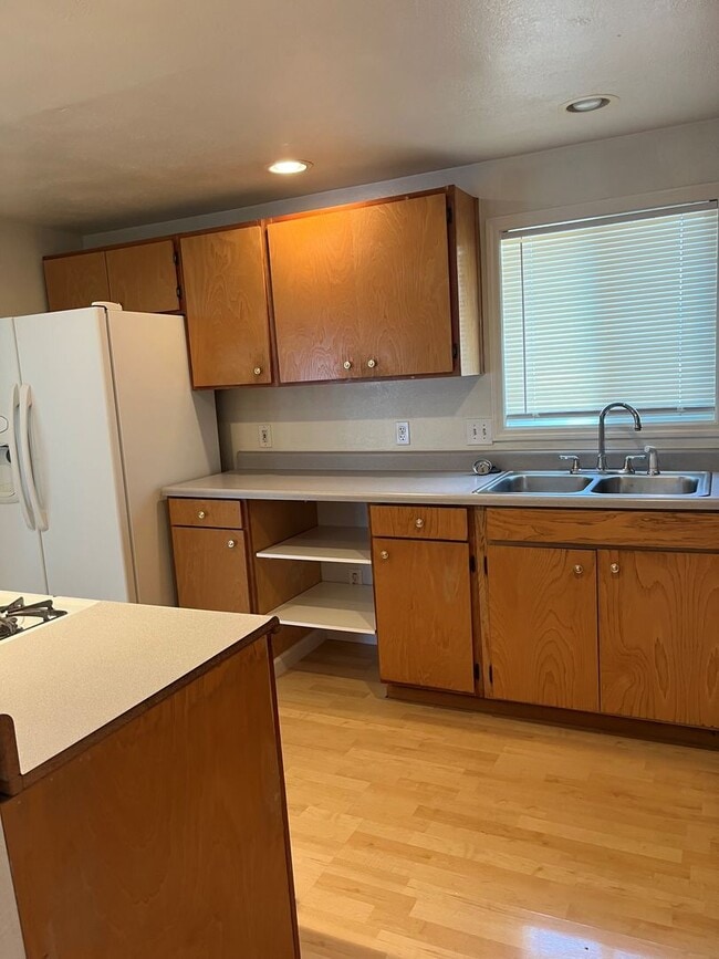 Photo - 2 Bedroom 1 bath in Suburbs