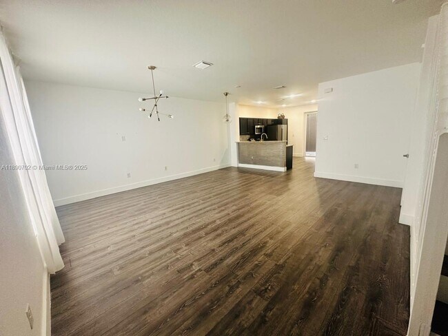 Photo - 17021 SW 94th Terrace