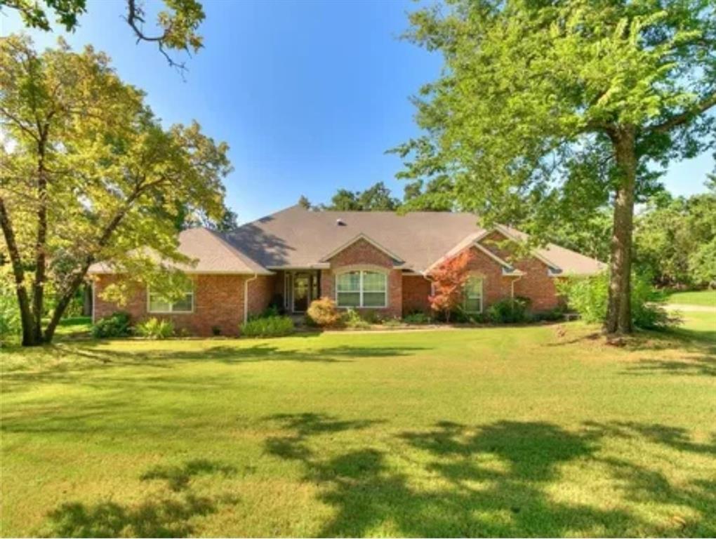 Photo - 1590 Deerwood Tr
