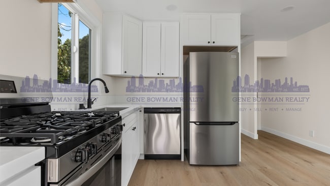 Building Photo - 2249-51 W Dunlop St Unit 2249  Dunlop St Rental