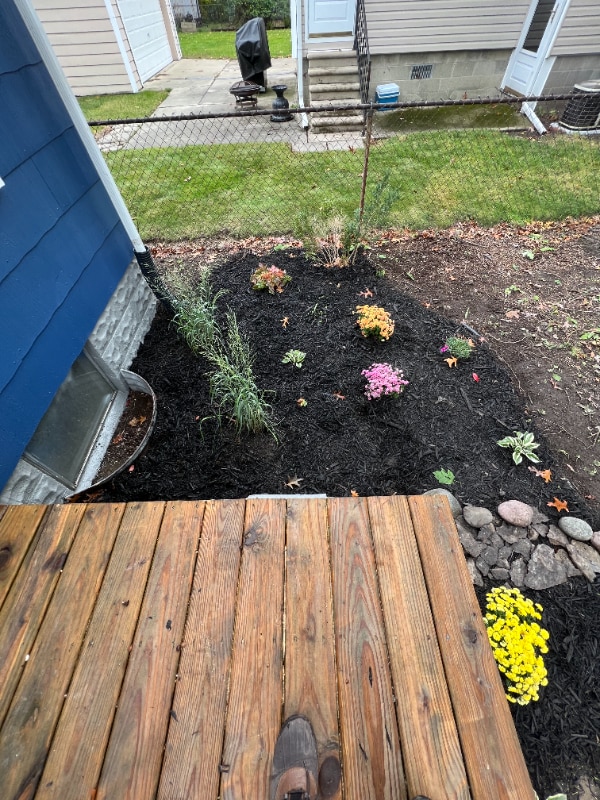 Photo - 150 W Harry Ave