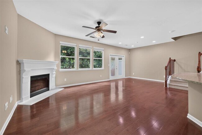 Photo - 1572 Lenox Overlook Rd