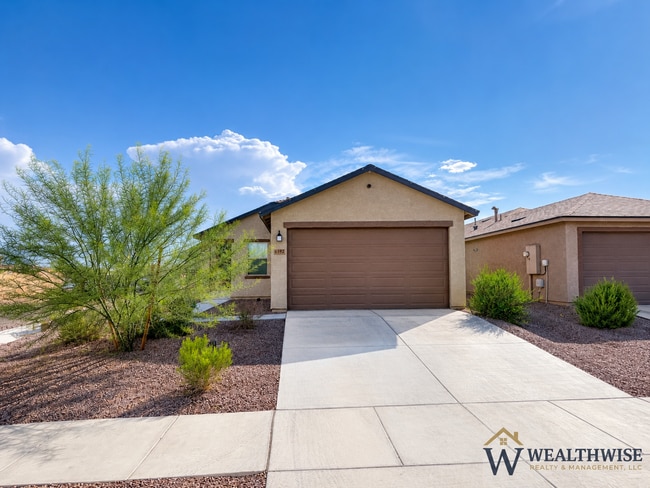 Building Photo - BEAUTIFULLY UPGRADED EXCEPTIONAL HOME WITH MOUNTAIN VIEWS IN SAGUARO HAVEN