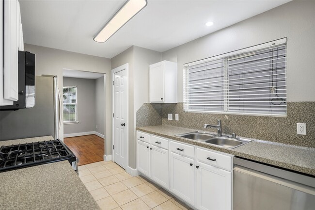 Photo - 6346 Torrance Elms Ct