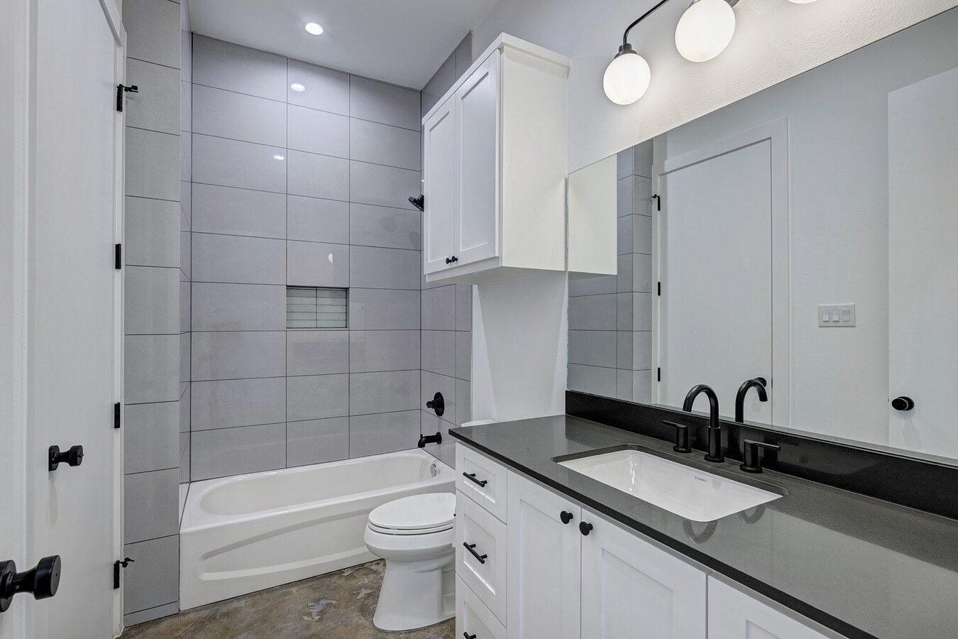 Photo - 1717 Airline Dr