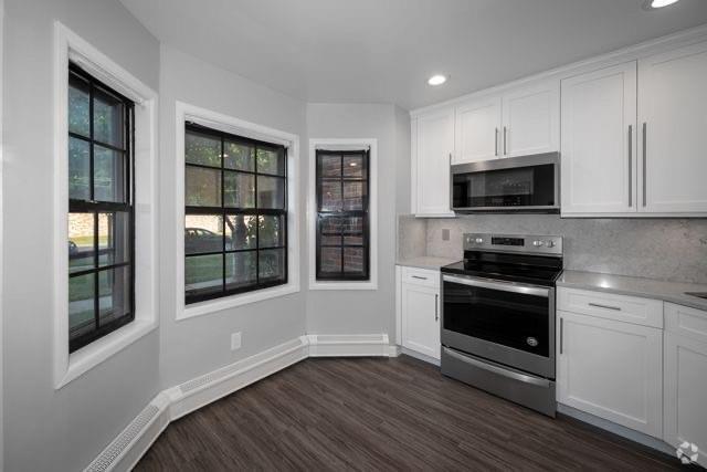 Building Photo - 1719 August Rd Unit 1719 Rental