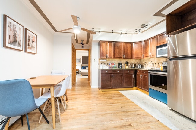 Photo - 74 69th St Unit 7B