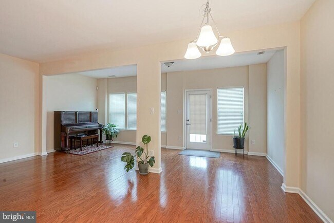 Photo - 56 Sundance Dr Townhome