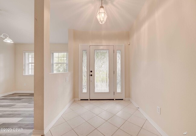 Photo - 106 Middleburg Dr