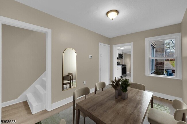 Photo - 116 Mercer St