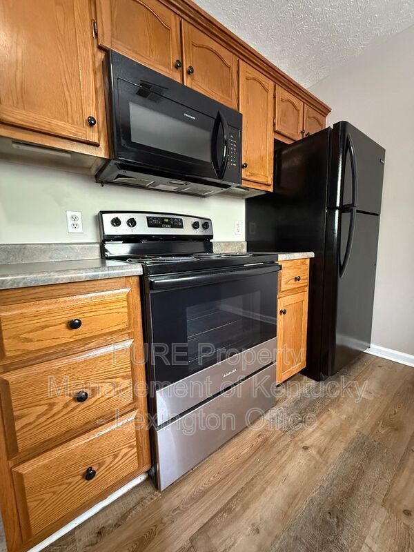 Photo - 1006 Brooklyn Blvd