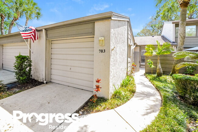 Building Photo - 703 Drywood Ave Rental