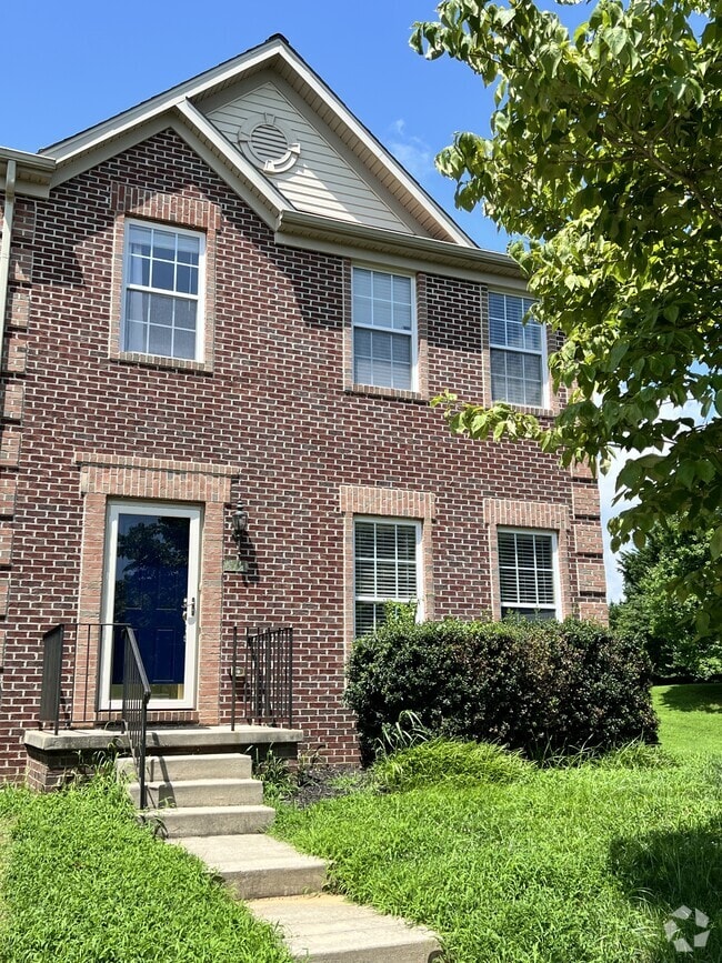 Building Photo - 512 Callander Way Rental
